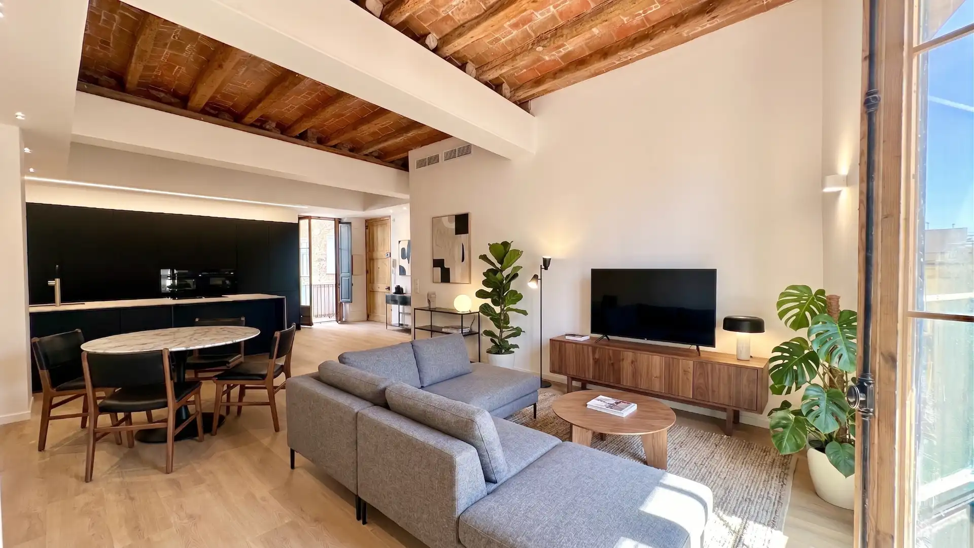 Appartamento con terrazza in vendita a Raval de Martí Folguera 51, imagen 5