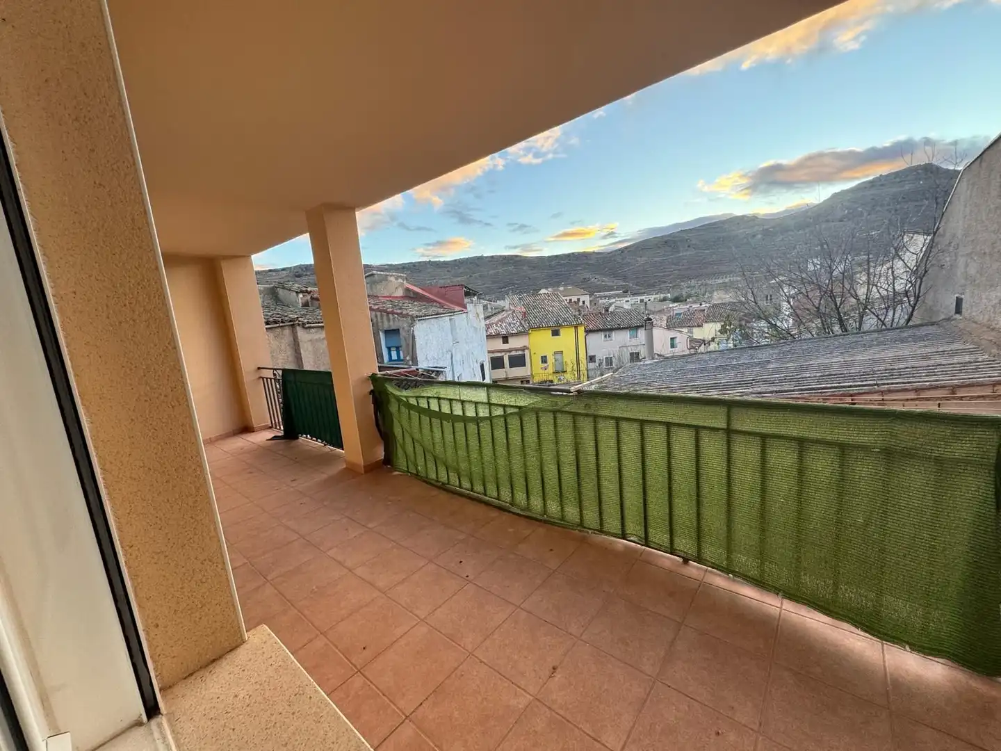 Terrassa de Pis en venda en Brea de Aragón amb Calefacció, Terrassa i Traster