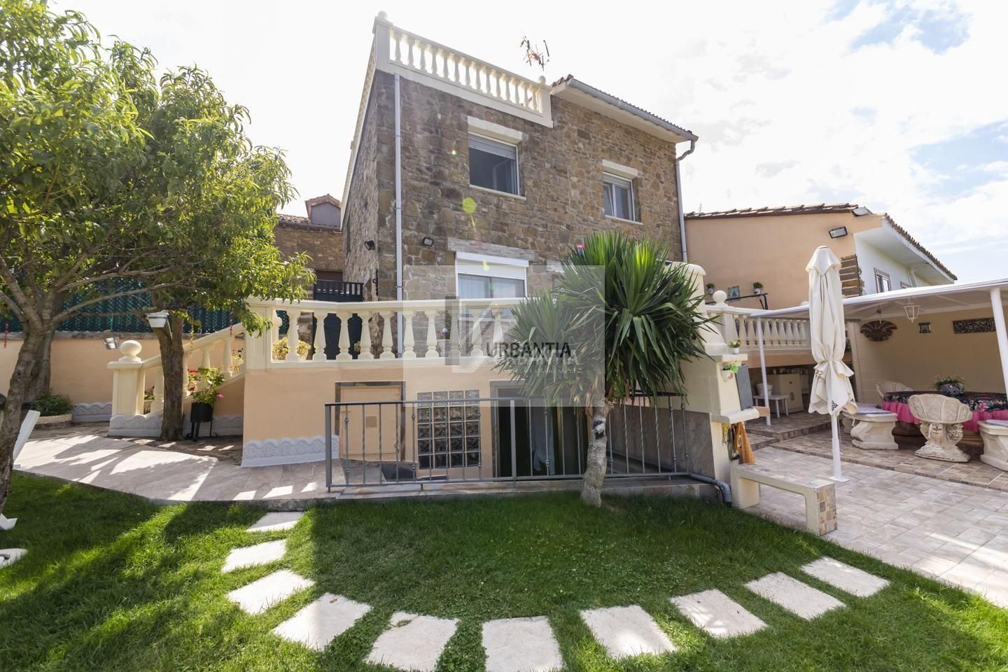 Jardí de Casa o xalet en venda en Yesa