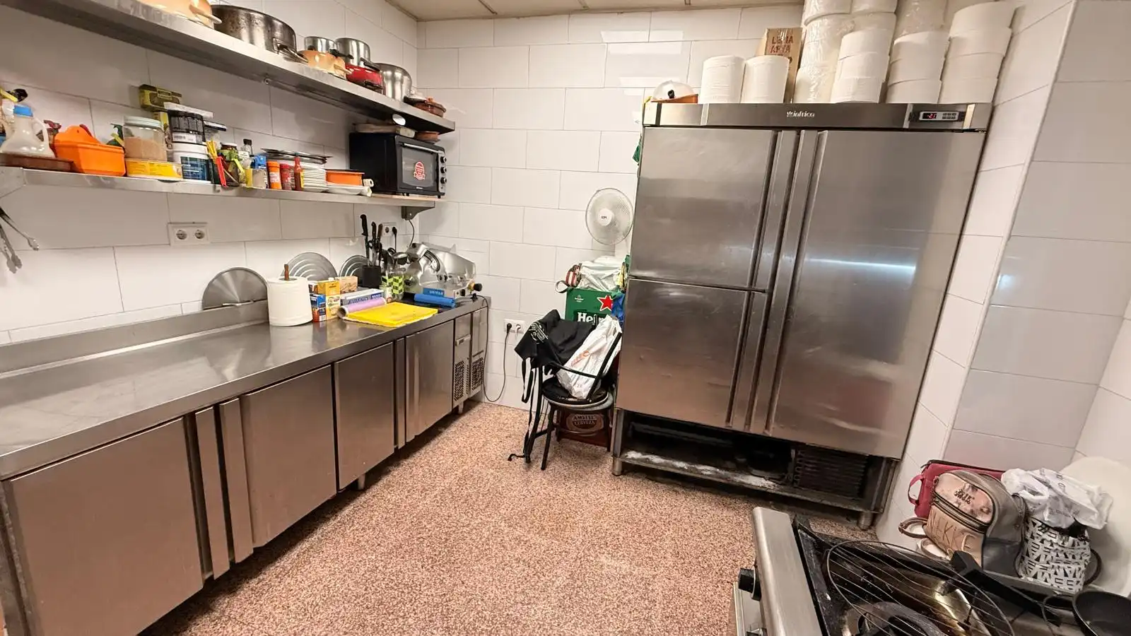 Local comercial en traspàs a Carrer Pintor Sorolla, imagen 15