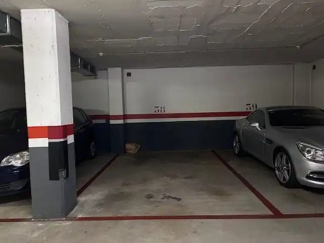 Einzelparkplatz zur Miete in Carrer CERVANTES DE