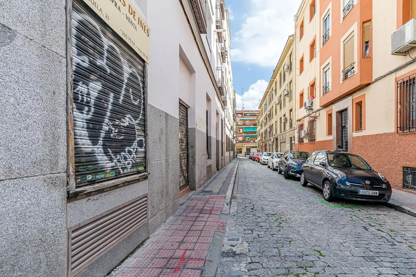 Vista exterior de Local de alquiler en Madrid