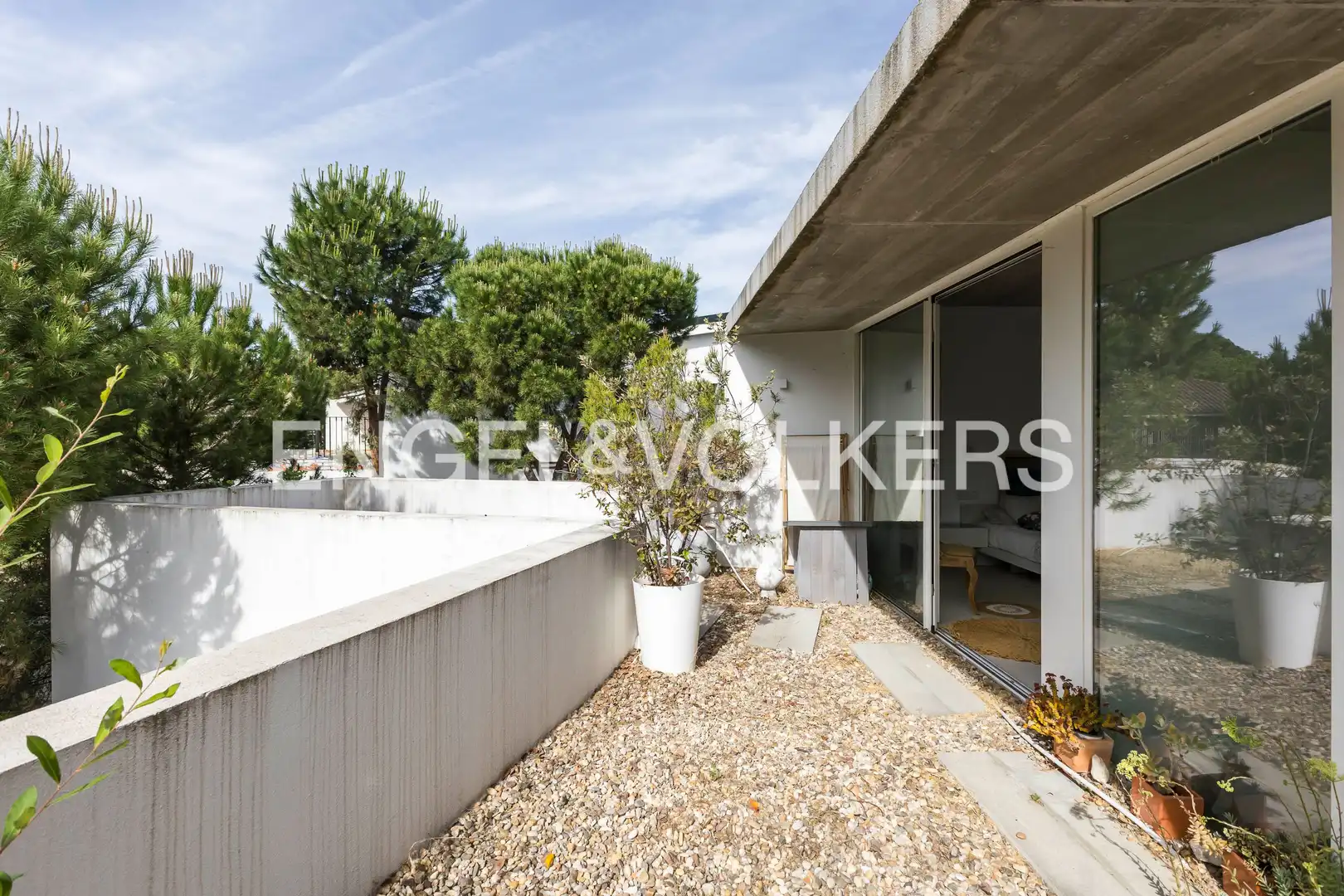 Vista exterior de Casa o chalet en venta en Torrelodones con Calefacción, Jardín privado y Terraza