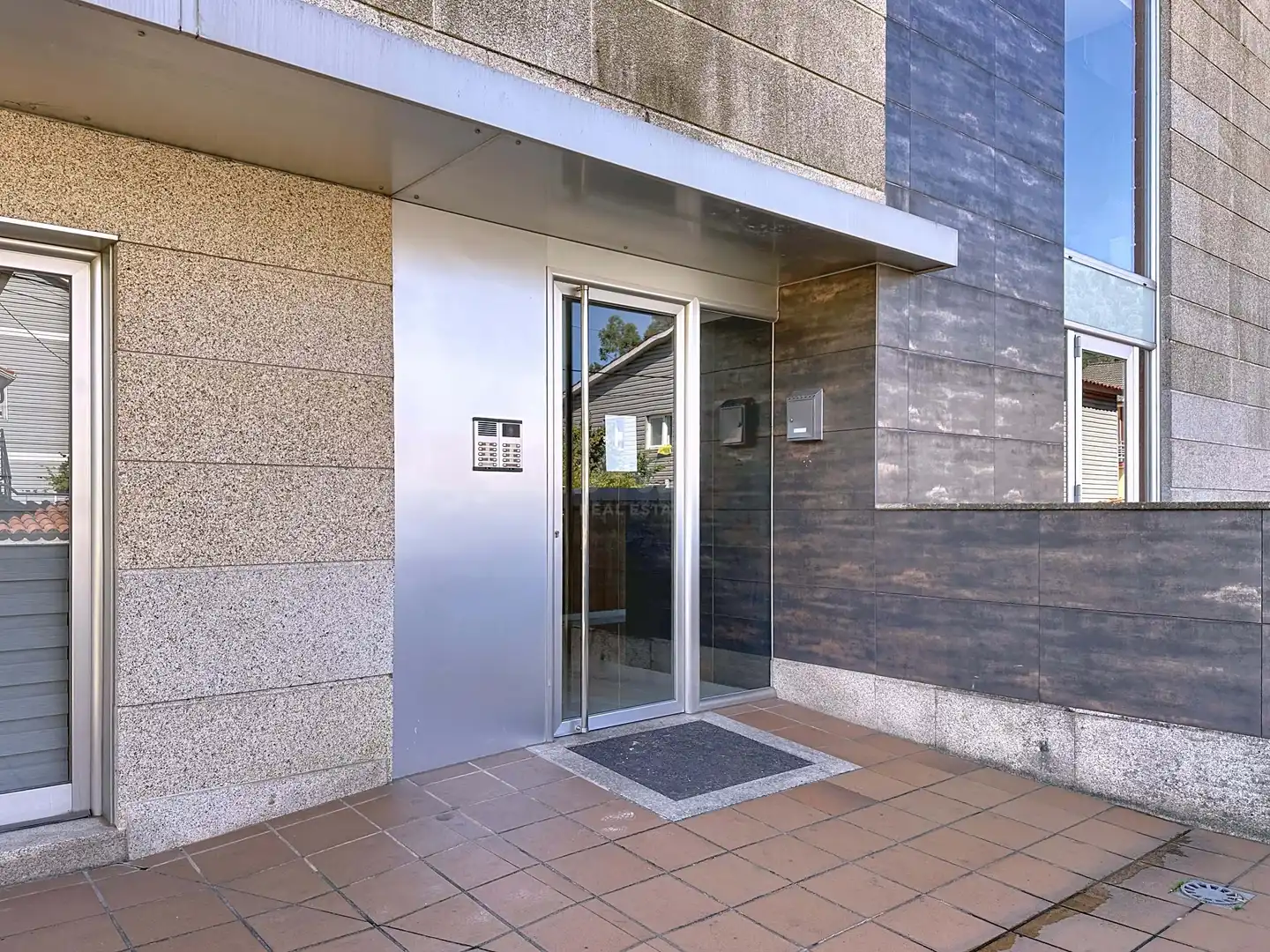 Attic for sale in Sanxenxo  with Swimming Pool