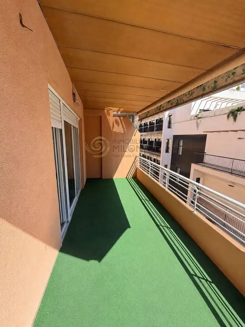 Apartment with terrace for sale in Calle MARQUES DE COMILLAS, imagen 12