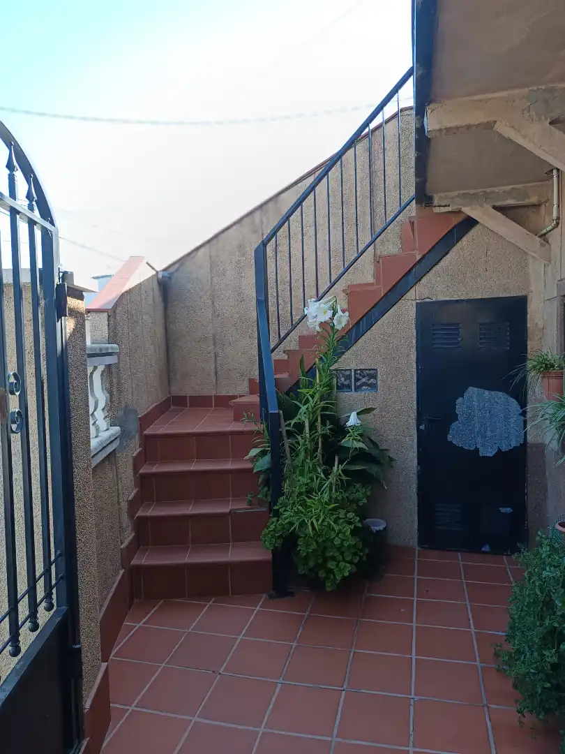 Terrassa de Casa o xalet en venda en Barcelona amb Calefacció, Parquet i Terrassa