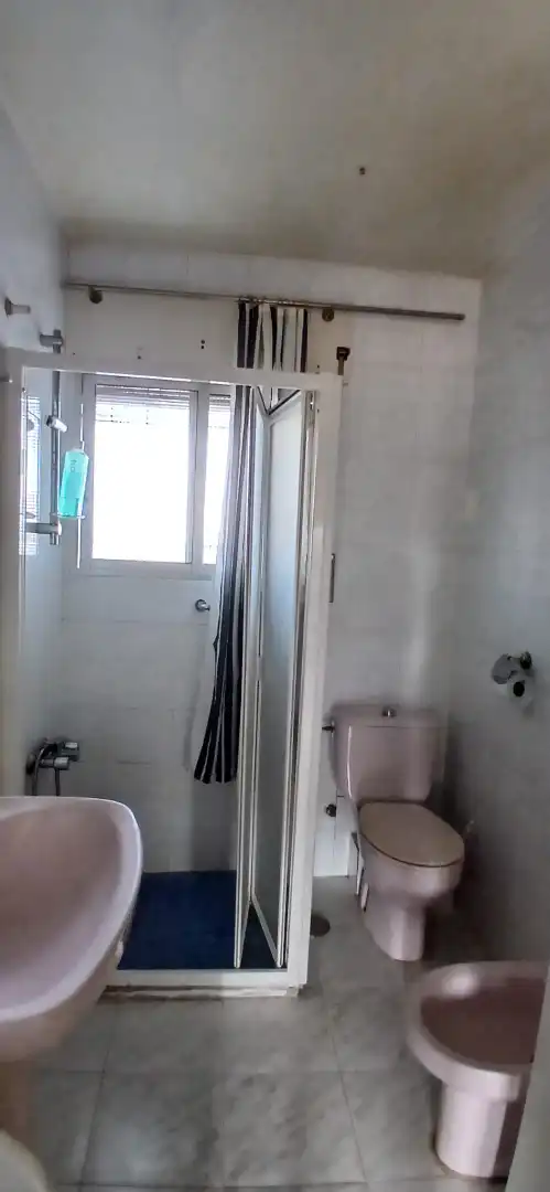 Bathroom of Flat for sale in Sevilla