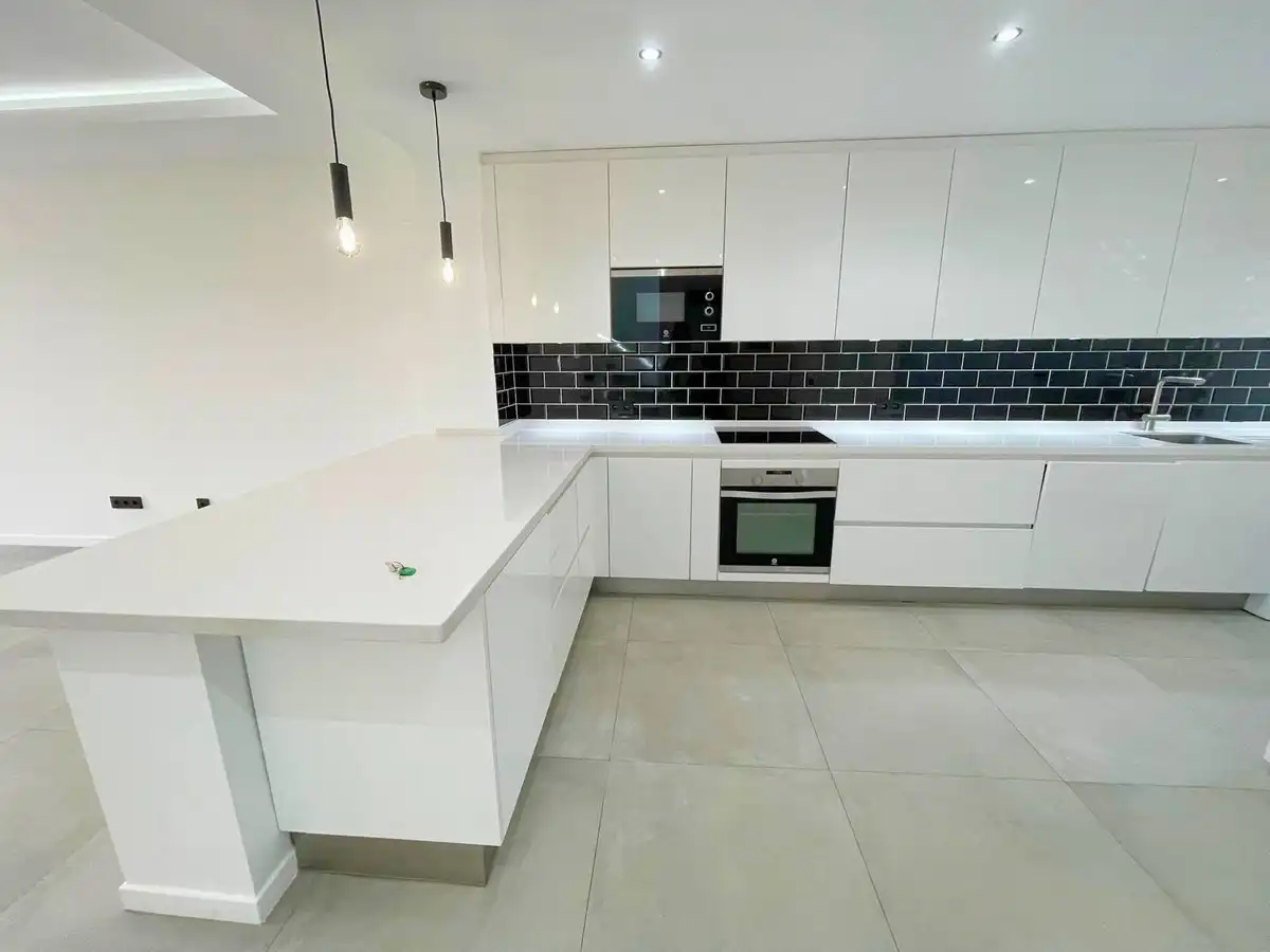 Reihenhaus mit Pool zum Verkauf in Estepona - Estepona,Paraiso,Calle Hortensia, imagen 8