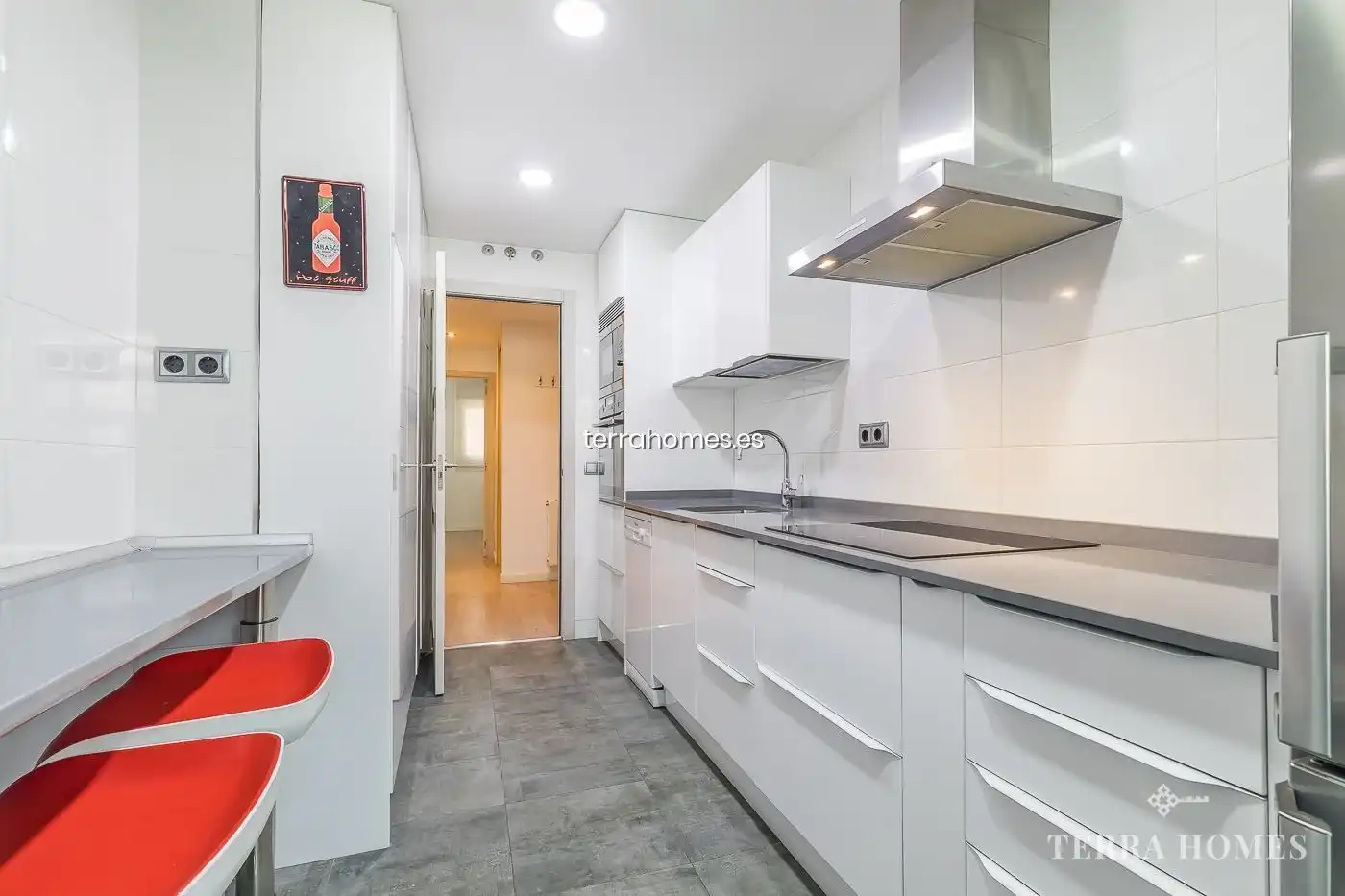 Kitchen of Apartments for sale in Tetuán