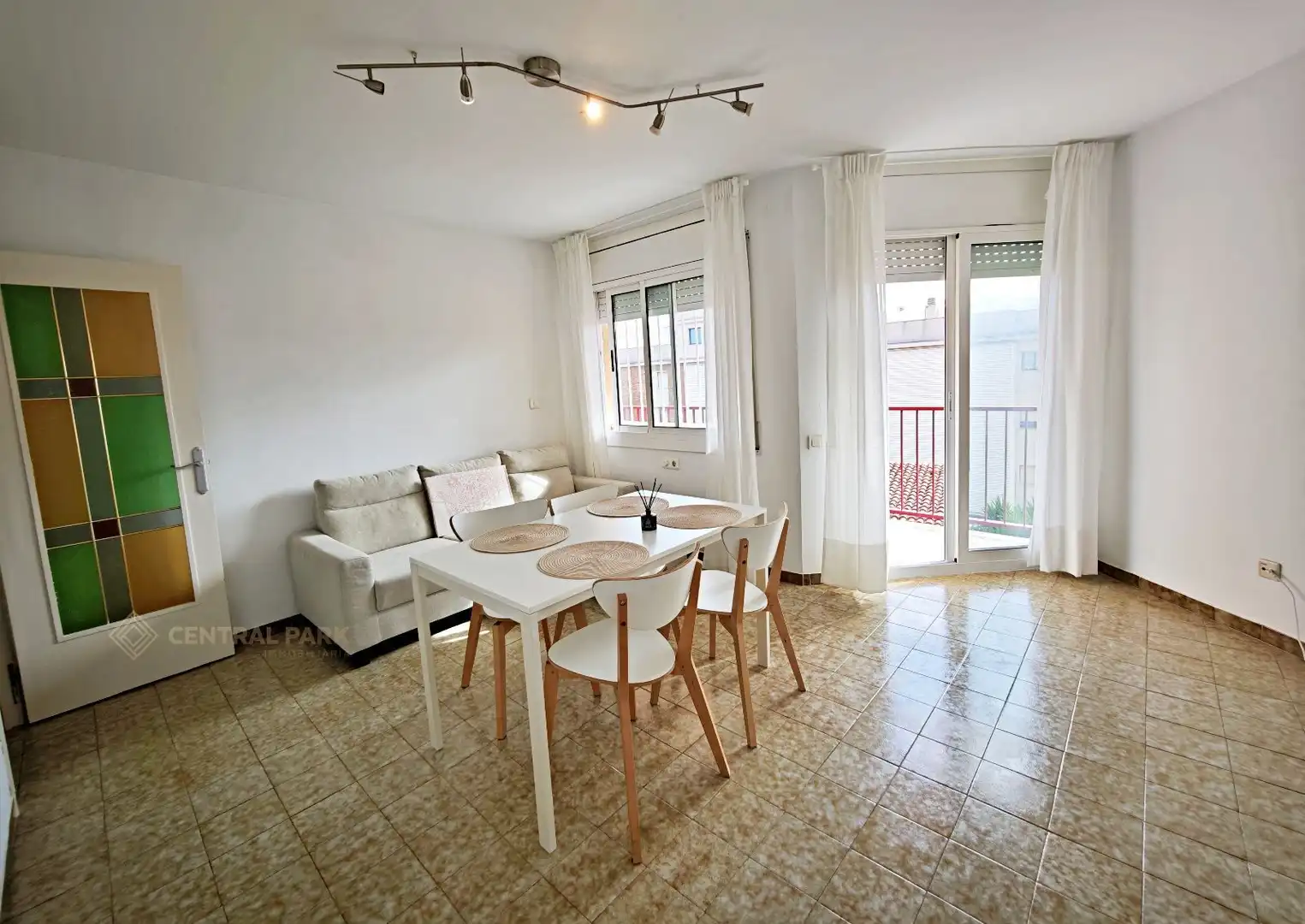 Sala de estar de Ático en venta en El Vendrell con Terraza y Balcón