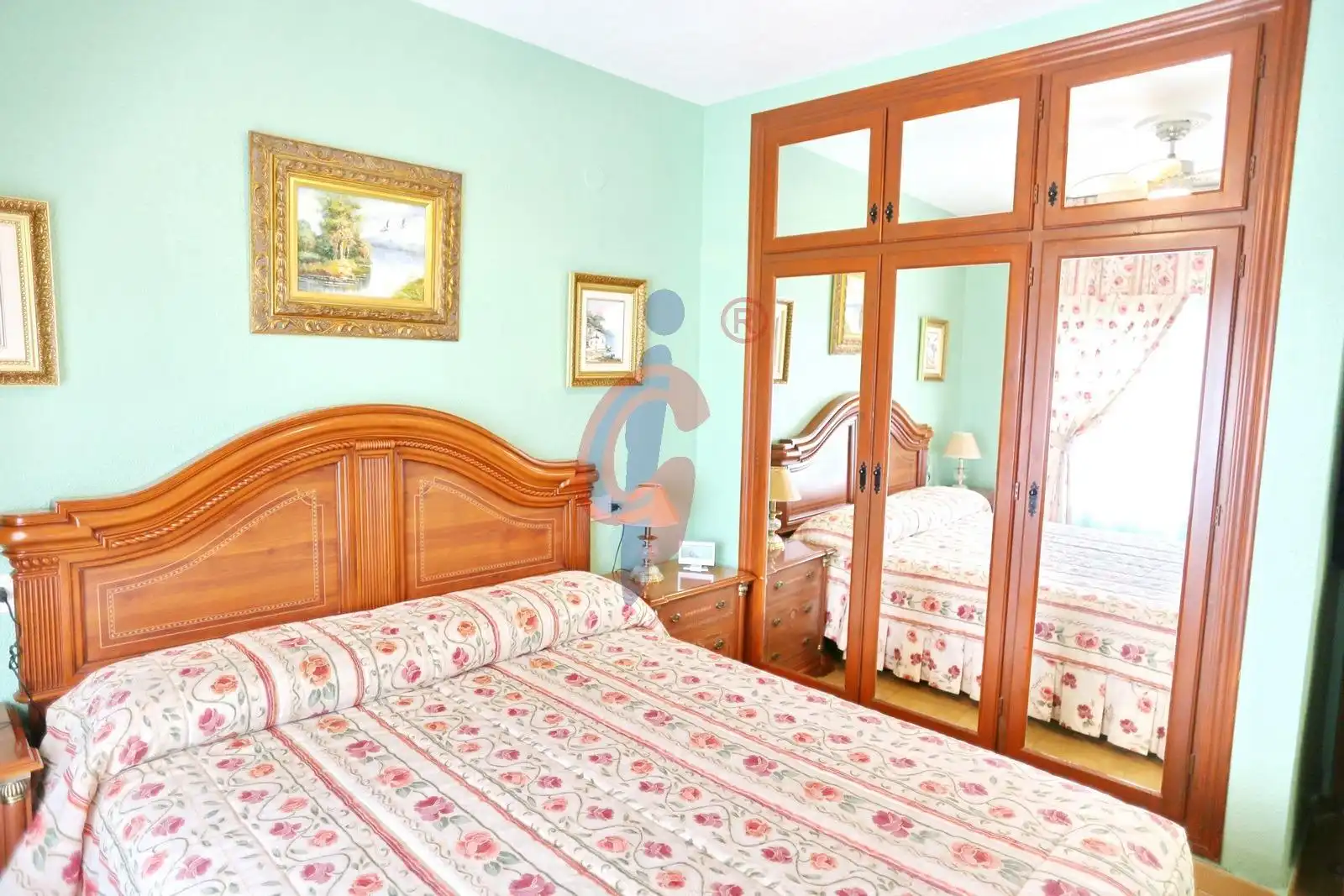 Bedroom of Detached homes for sale in Guardamar del Segura  with Air Conditioner, Private garden and Terrace