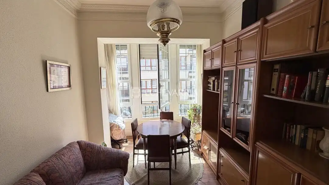 Sala de estar de Piso en venta en Getxo  con Calefacción, Trastero y Balcón