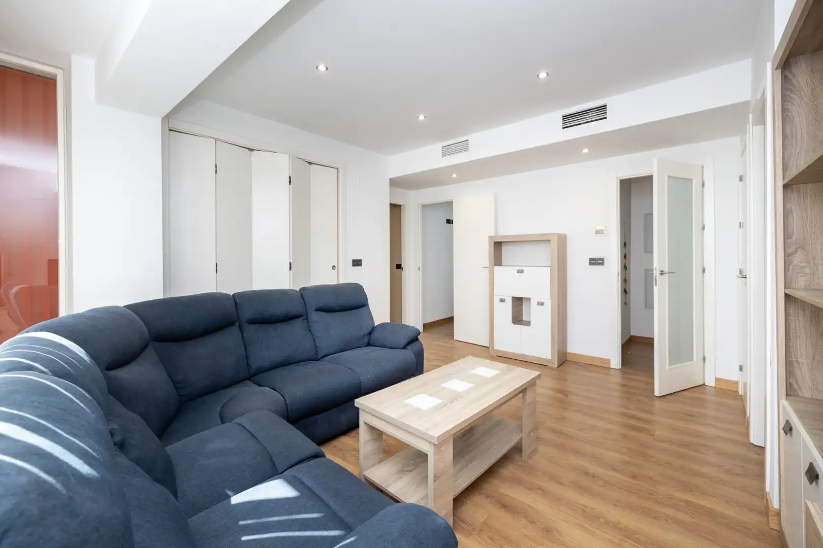 Sala de estar de Piso de alquiler en Granada con Aire acondicionado, Calefacción y Amueblado