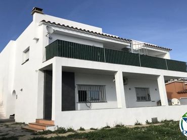 Haus mit Garten zum Verkauf in Carrer Baix Llobregat 4