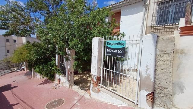 Casa adosada en Venta en C/ Reyes Godos en Cabezo de Torres
