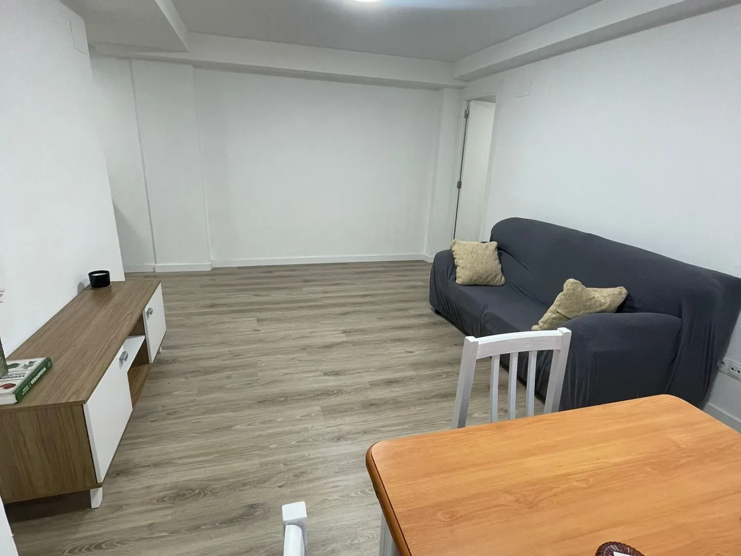 Flat to rent in  Valencia Capital  with Air Conditioner, Heating and Terrace