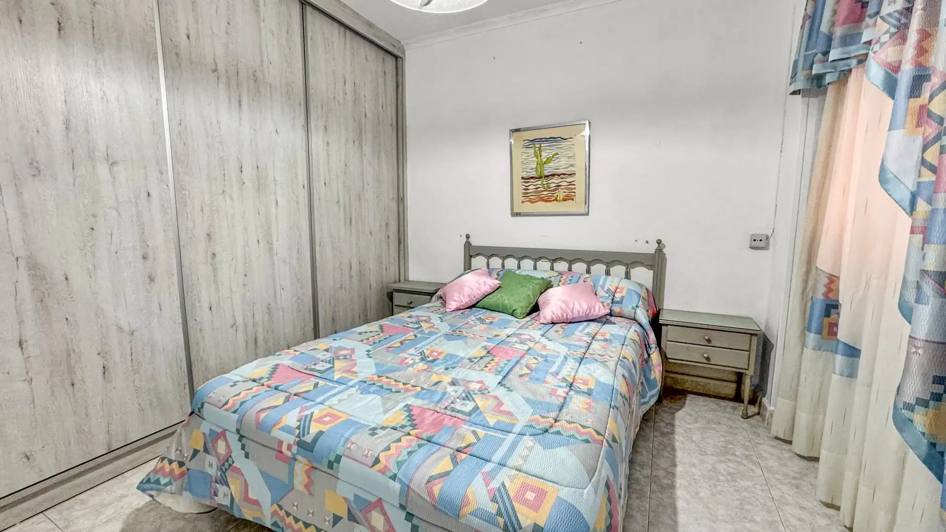 Habitación de Apartamento en venta en Torrevieja con Trastero, Amueblado y Horno