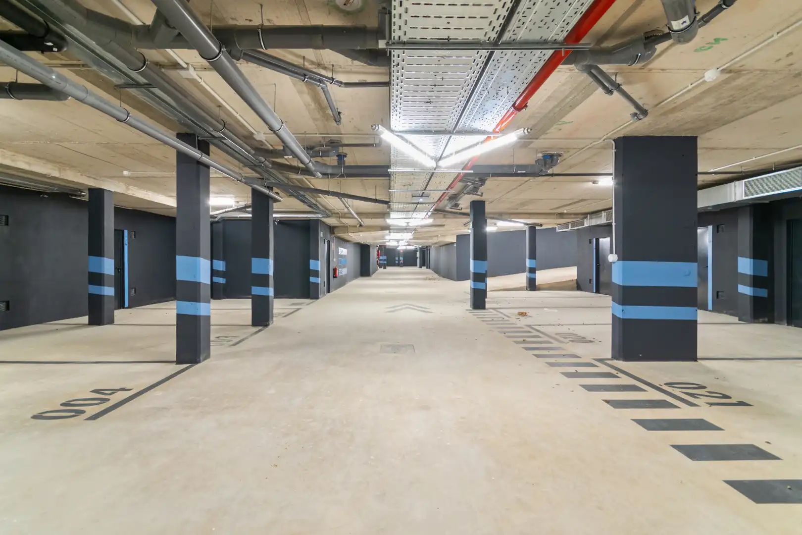 Planta baja en venta en Passeig de Santa Eulàlia, 13, Mas d'En Serra - Els Cards