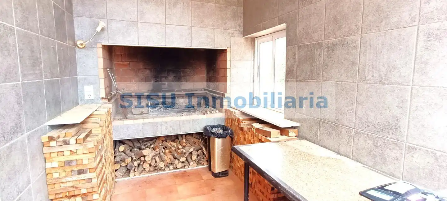 Finca rústica en venda en Pedralba amb Jardí privat, Terrassa i Piscina