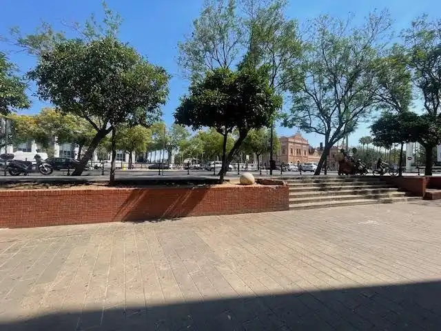 Vista exterior de Pis en venda en Sevilla amb Aire condicionat, Calefacció i Moblat