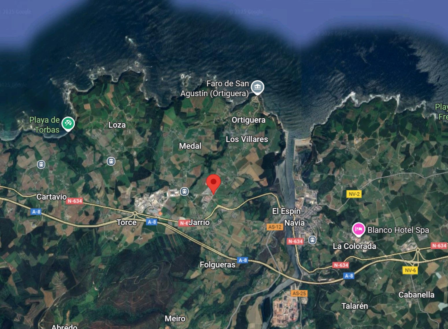 Building for sale in Coaña