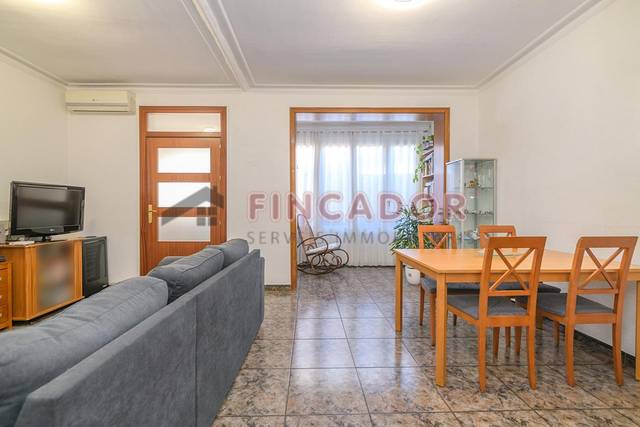 Piso en Venta en Rambla de Prat en Vila de Gràcia