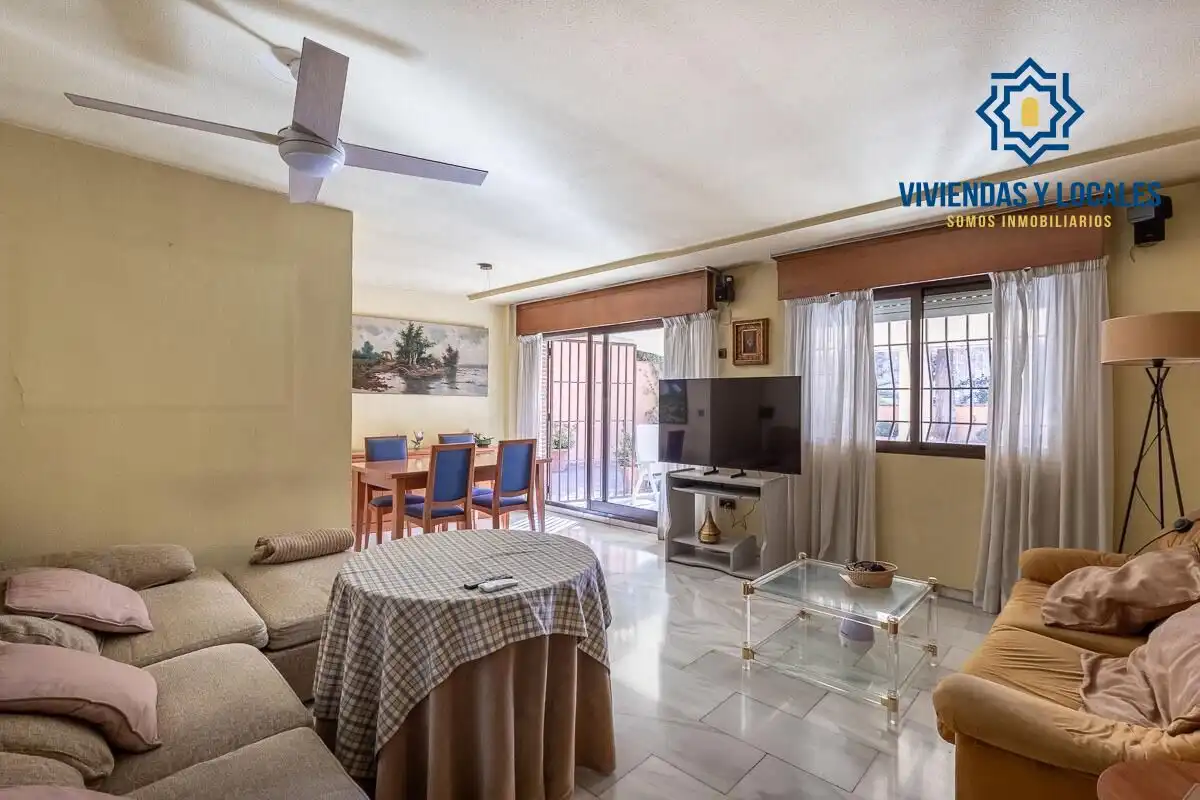 Piso con piscina en venta en Centro, imagen 17
