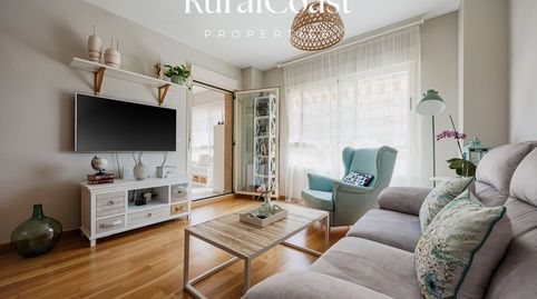 Foto 3 de Pis en venda a Matrona Maria de Gracia Cases Penades, Paus - Poligono San Blas, Alicante / Alacant