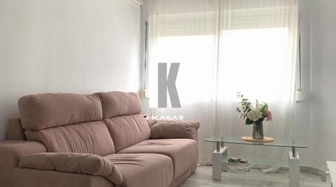 Foto 3 de Apartamento de alquiler en Ingeniero Angel Mayo, La Plata, Cádiz