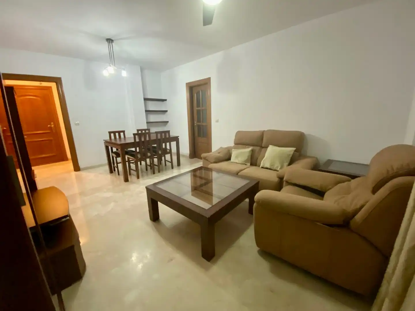 Vista exterior de Piso en venta en Albolote con Aire acondicionado, Trastero y Amueblado