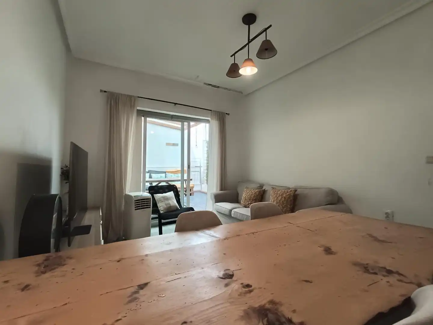 Wohnzimmer von Wohnung zum Verkauf in Córdoba mit Klimaanlage, Terrasse und Balkon