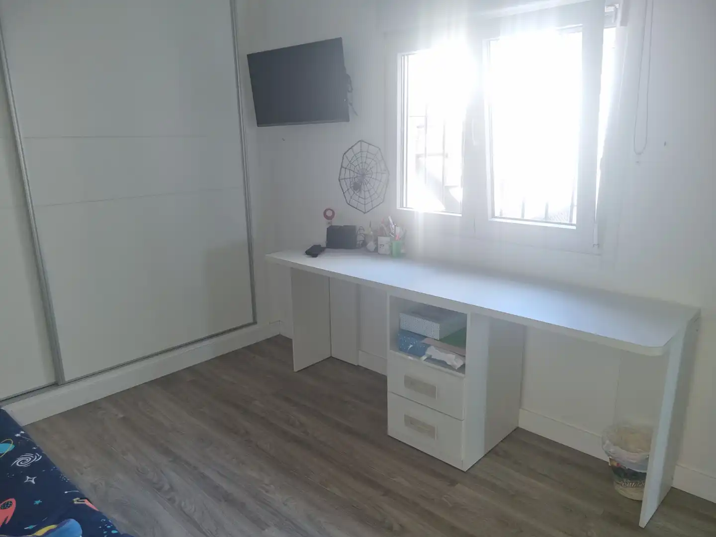 Habitación de Casa adosada de alquiler en San Fernando con Aire acondicionado, Calefacción y Jardín privado