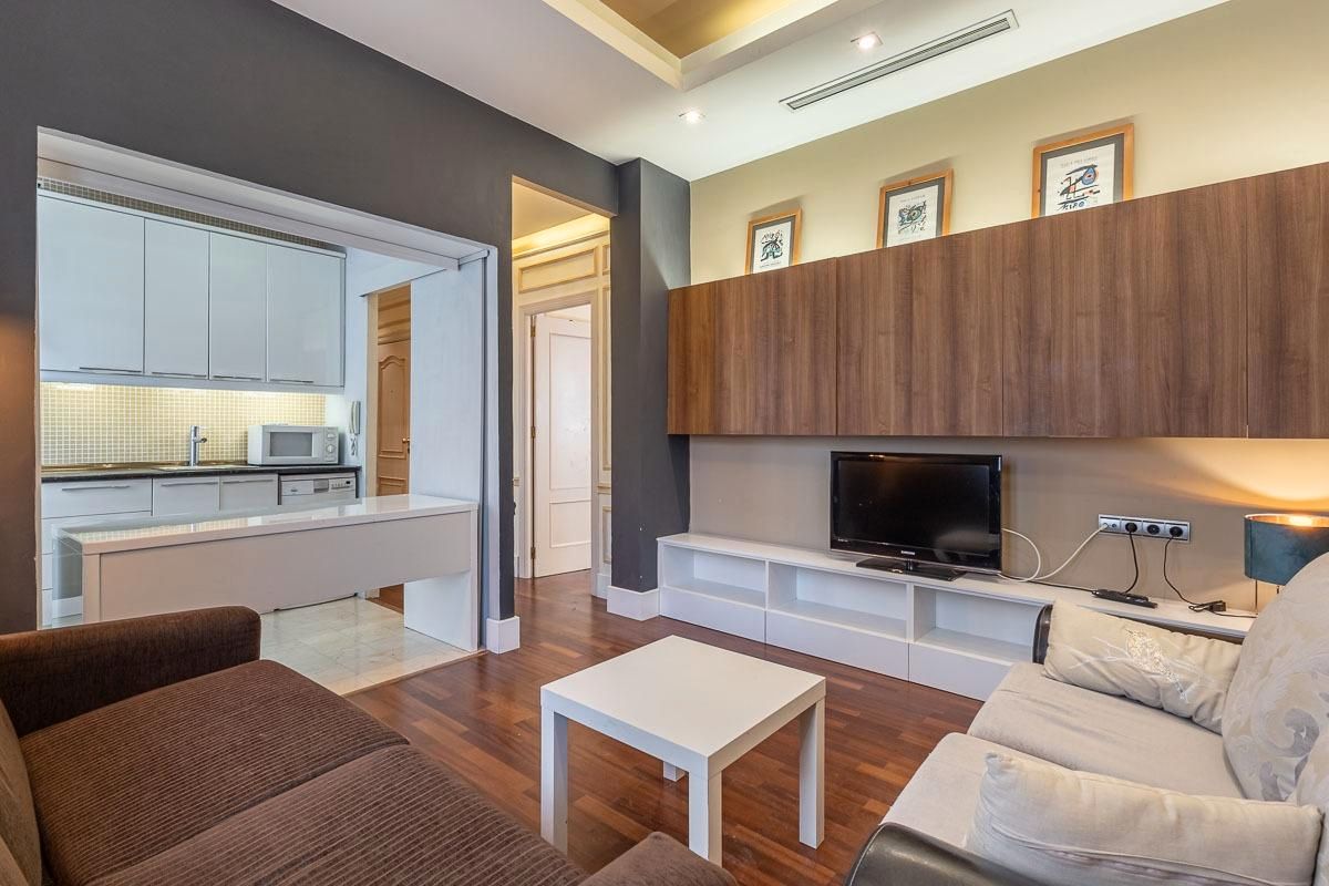 Living room of Apartment for sale in  Granada Capital  with Heating and Balcony