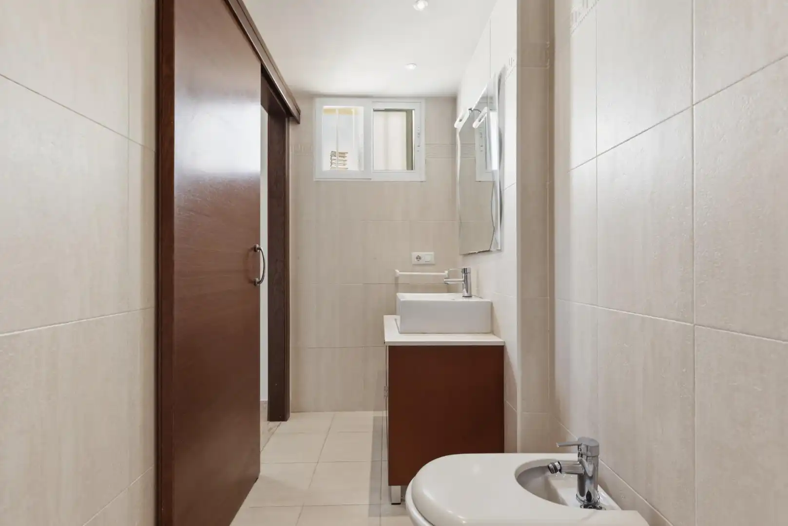 Baño de Ático en venta en Catarroja con Aire acondicionado, Calefacción y Terraza