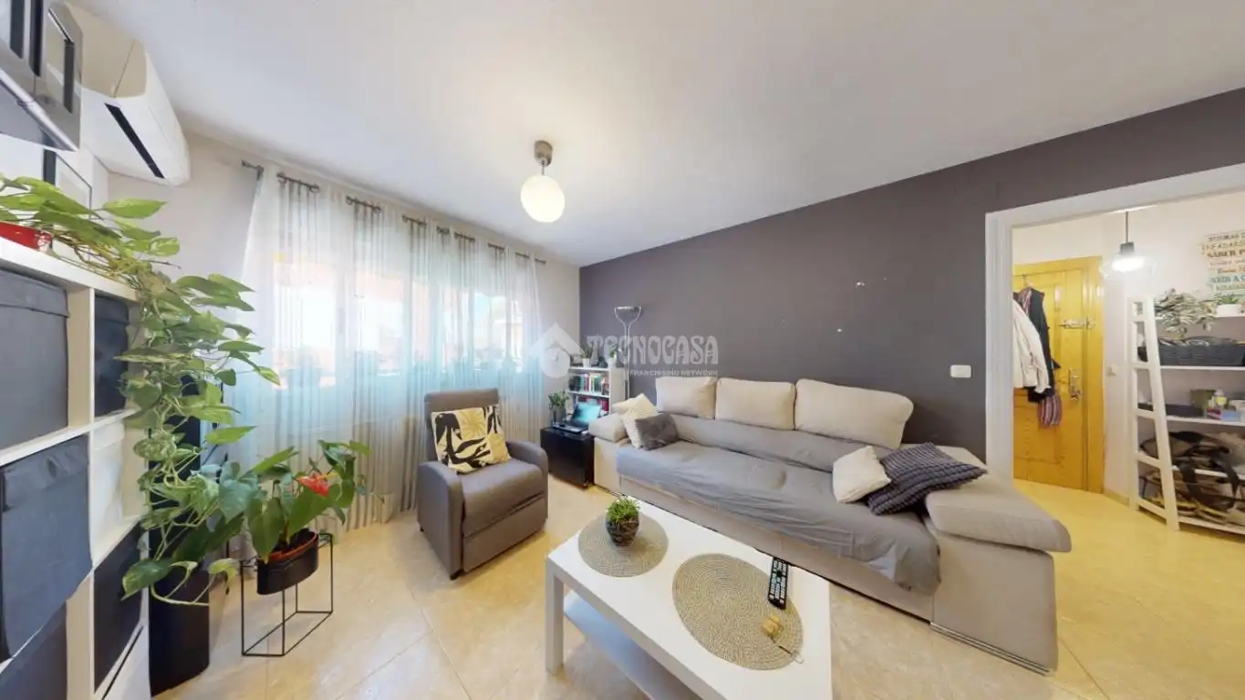 Wohnzimmer von Wohnung zum Verkauf in Azuqueca de Henares mit Klimaanlage und Heizung