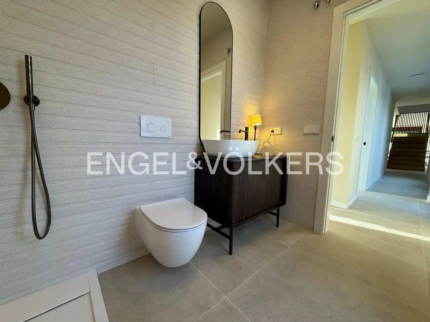Bathroom of Houses for sale in L'Eliana  with Air Conditioner, Heating and Private garden