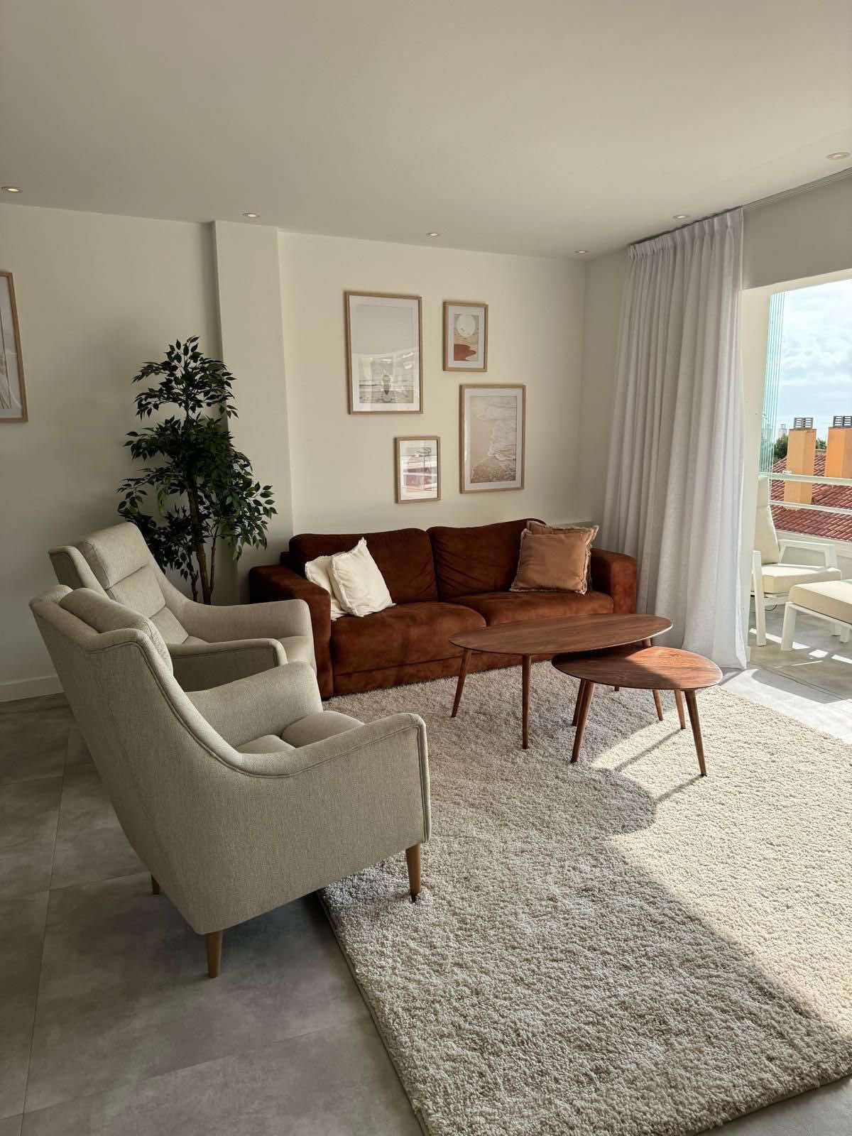 Sala d'estar de Àtic en venda en Torremolinos amb Aire condicionat i Piscina comunitària