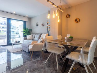 Appartement compact avec balcon à vendre à Calle Wolfgang Amadeus Mozart