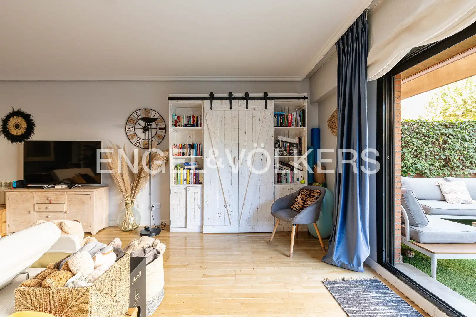 Flat with pool for sale in Zona Monte El Pilar, imagen 9