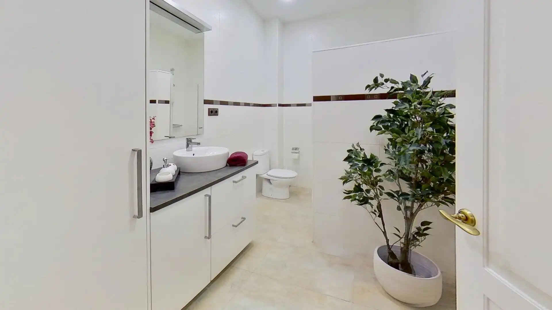 Bany de Casa o xalet en venda en Berango amb Calefacció, Jardí privat i Terrassa