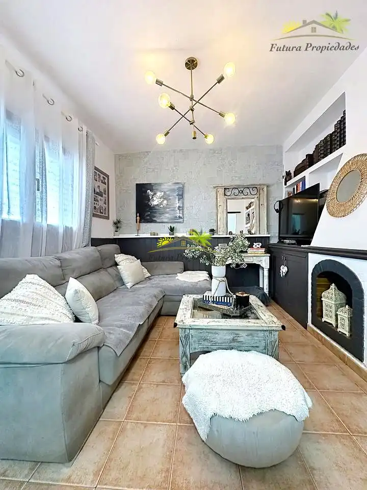 Sala d'estar de Dúplex en venda en Arrecife amb Aire condicionat, Terrassa i Moblat
