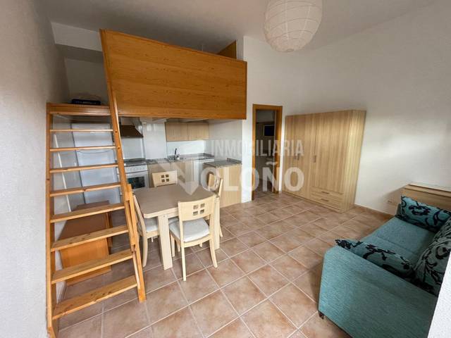 Local comercial en Venta en Calle Río Lavilla, 10 en Castañares de Rioja