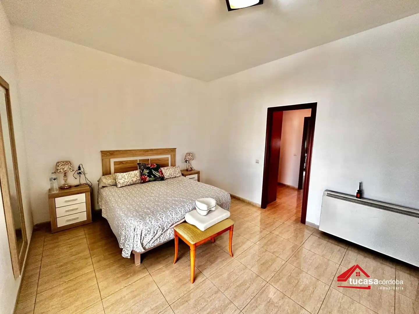 Dormitori de Casa o xalet en venda en Córdoba amb Aire condicionat, Jardí privat i Piscina