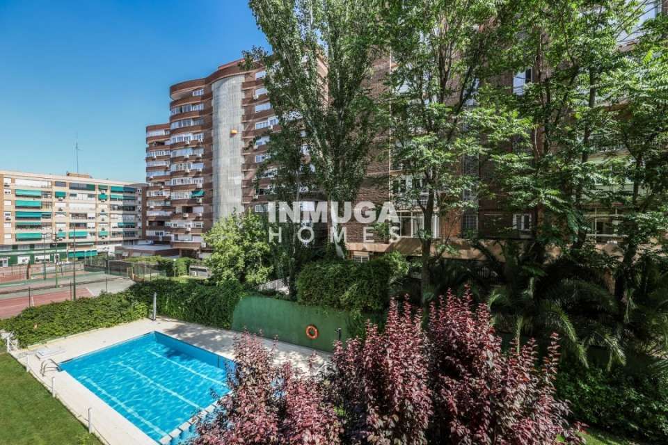Flat to rent in Calle de Víctor Andrés Belaunde, Hispanoamérica - Bernabéu