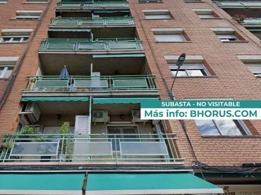 Flat with lift for sale in JOAN ALSINA 12