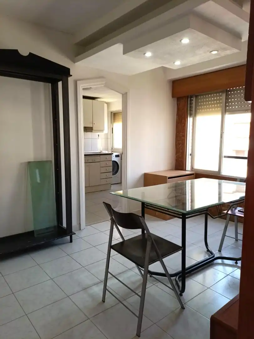 Comedor de Piso en venta en Miranda de Ebro con Calefacción, Terraza y Balcón