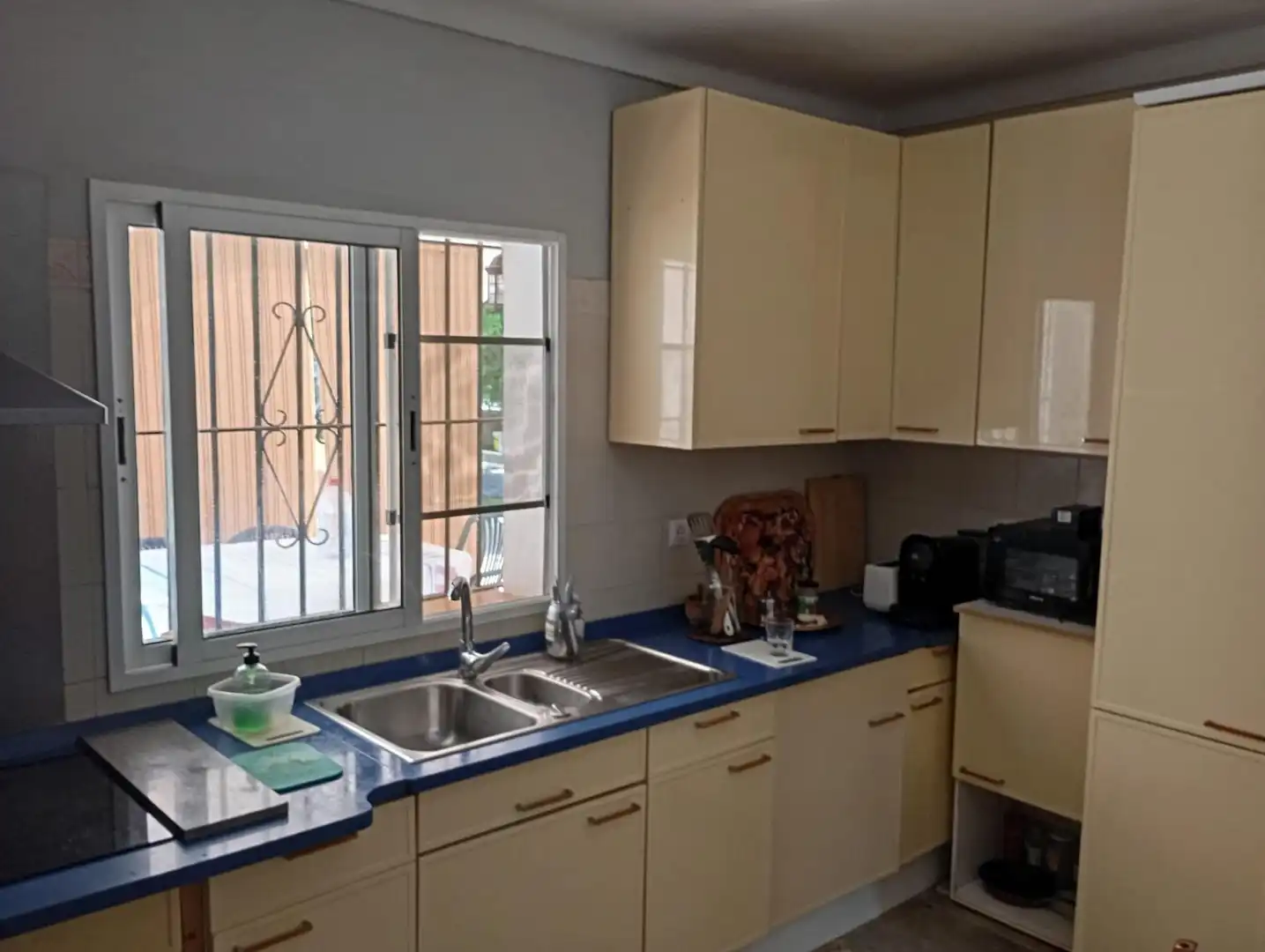 Cocina de Casa o chalet en venta en Chiclana de la Frontera con Jardín privado y Piscina comunitaria