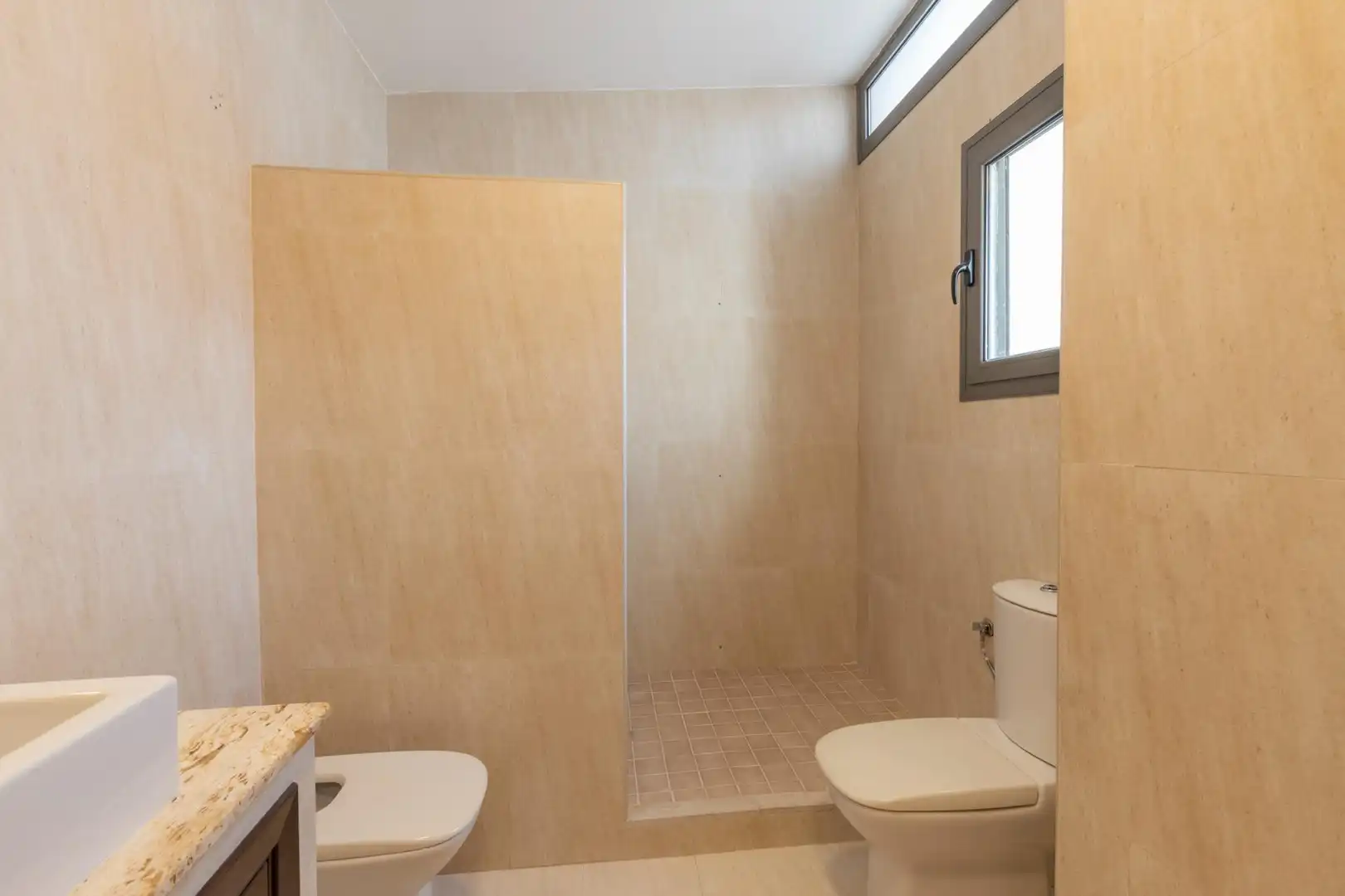 Villa mit Terrasse zum Verkauf in Barrio de la Vega, imagen 35