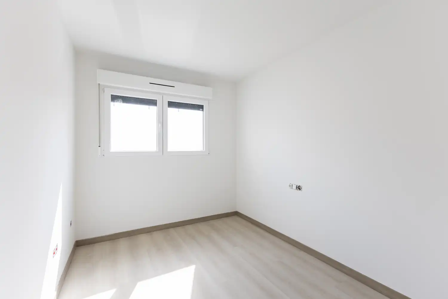 Bedroom of Flat for sale in Vinaròs  with Air Conditioner, Heating and Balcony