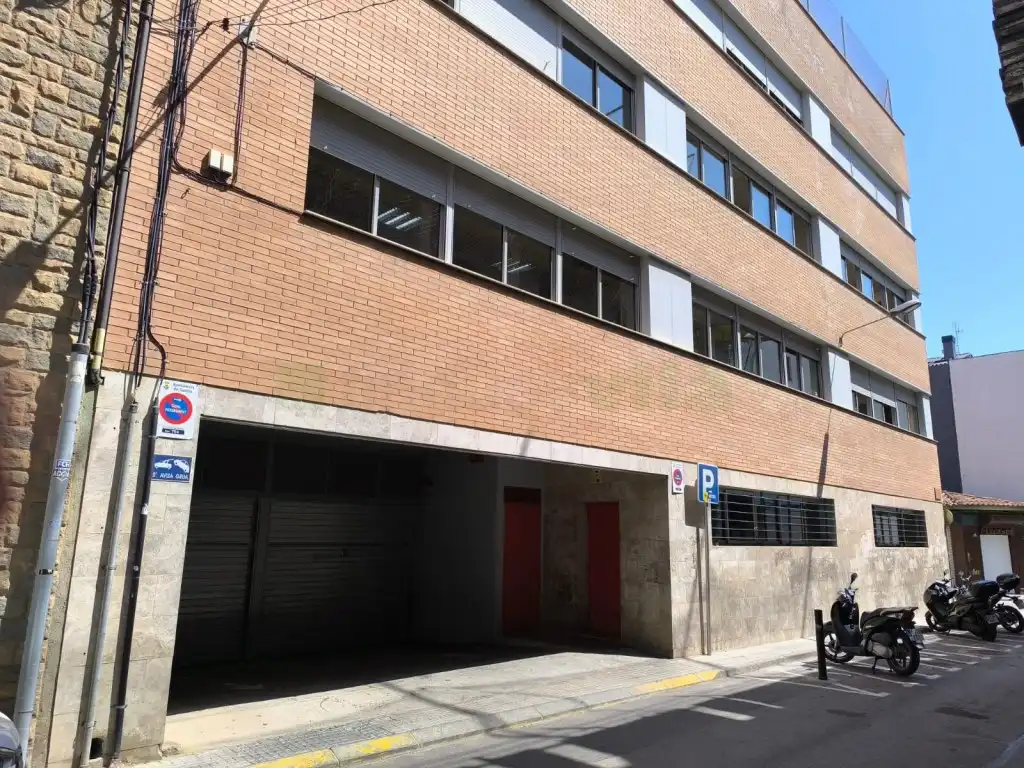 Aparcament de Garatge de lloguer en Calella
